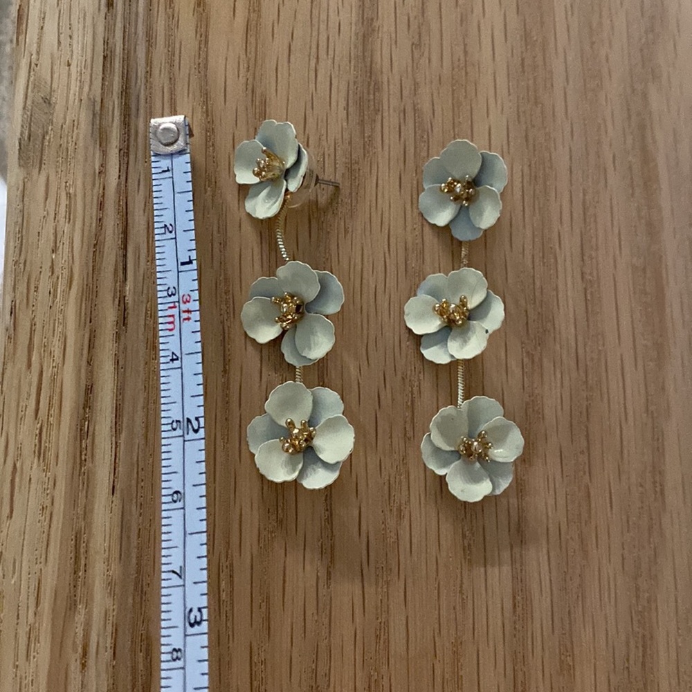 Flower Blossom Earrings - Picture 10 of 12
